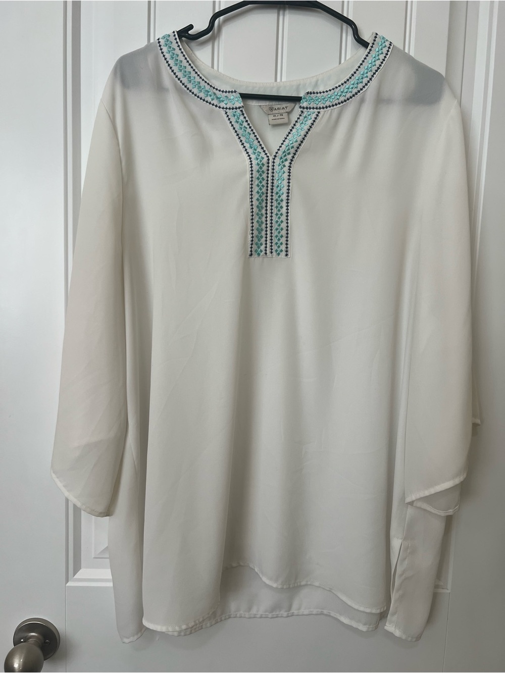Ariat Embroidered Tunic Blouse XL White Aqua 3/4 Sleeve Western Boho